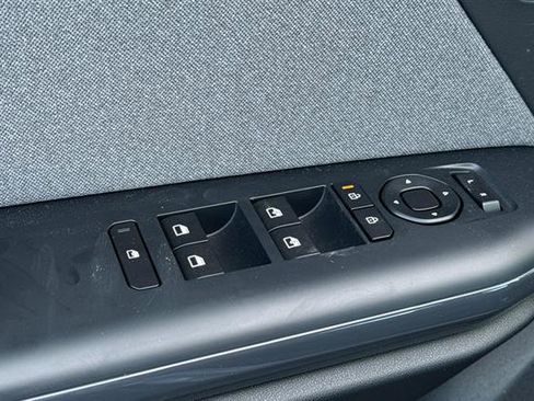 New 2025 Kia K4 EX image 12