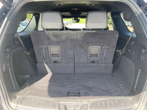 Used 2023 Dodge Durango R/T w/ Hemi Orange Plus Package AWD/4WD image 18