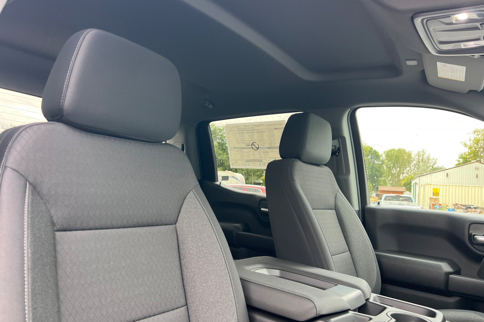 New 2026 Chevrolet Silverado 1500 Custom AWD/4WD image 13