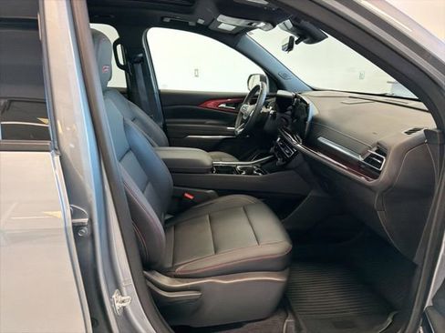 Used 2025 Chevrolet Traverse Z71 w/ Enhanced Driving Package image 38