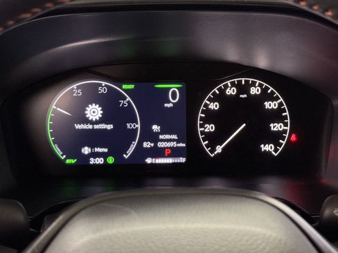 Certified 2025 Honda CR-V Sport image 19