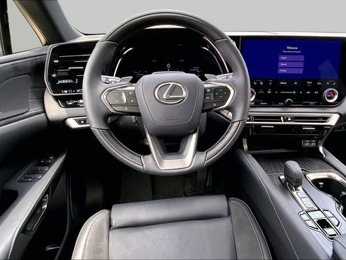 Used 2025 Lexus RX 350 AWD w/ Convenience Package image 5