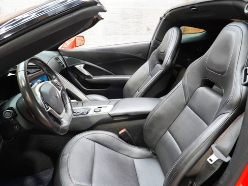 Used 2019 Chevrolet Corvette Stingray Coupe w/ Battery Protection Package RWD image 43