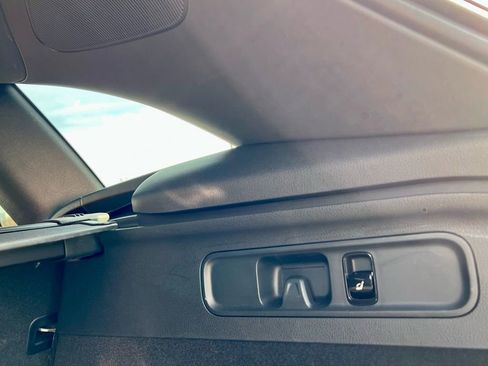 Certified 2023 Mercedes-Benz GLC 300 4MATIC image 51