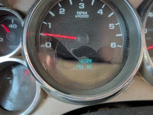 Used 2014 Chevrolet Silverado 2500 W/T RWD image 13