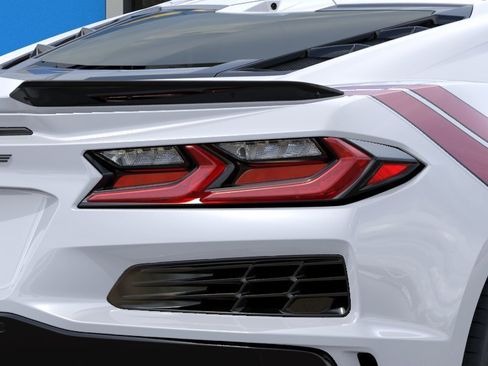 New 2027 Chevrolet Corvette Grand Sport w/ Z52 Sport Performance Package RWD image 11