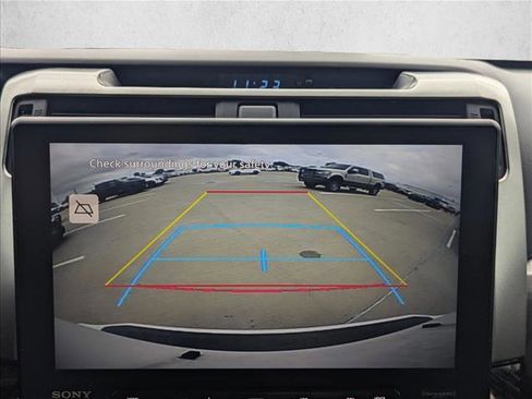 Used 2017 Toyota 4Runner SR5 Premium RWD image 8