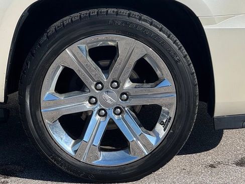 Used 2014 Cadillac Escalade ESV Luxury AWD/4WD image 3