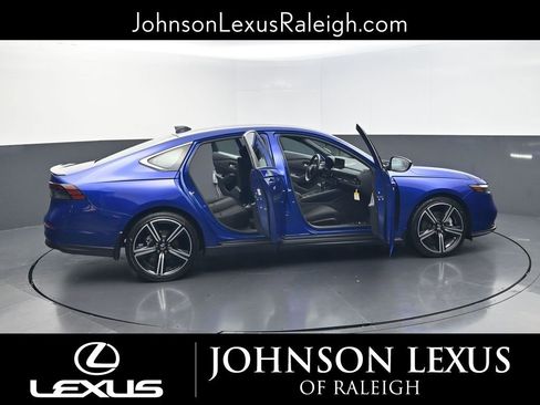 Used 2024 Honda Accord Sport image 34