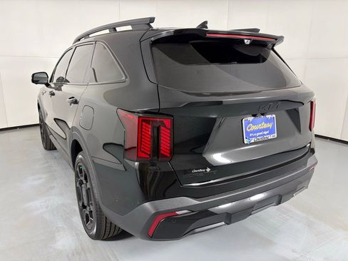 Used 2026 Kia Sorento SX Prestige w/ Olive Brown Leather Package image 6