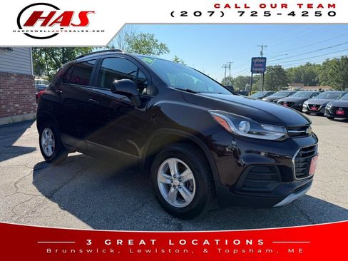 Used 2022 Chevrolet Trax LT w/ Driver Confidence Package AWD/4WD image 8