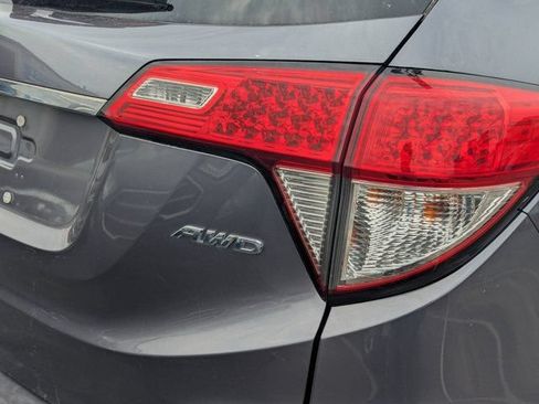Used 2021 Honda HR-V EX image 17