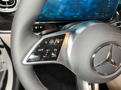 New 2026 Mercedes-Benz GLC 350e 4MATIC image 29