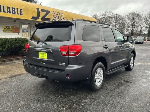 Used 2015 Toyota Sequoia SR5 image 4