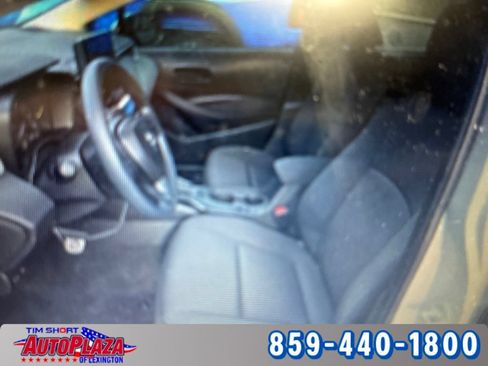 Used 2025 Toyota Corolla LE FWD image 9