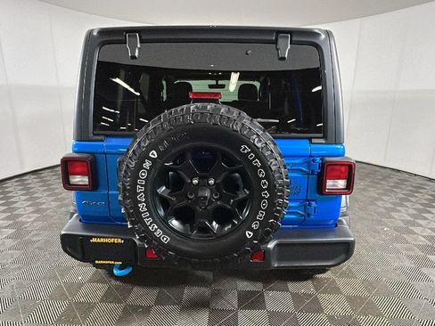 Used 2023 Jeep Wrangler Unlimited w/ Cold Weather Group AWD/4WD image 4