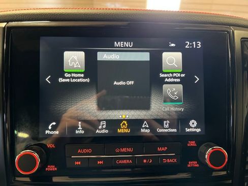 Used 2023 Nissan Titan PRO-4X w/ Pro-4x Convenience Package image 19