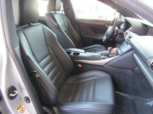 Used 2015 Lexus IS 250 w/ F-Sport Package RWD image 12