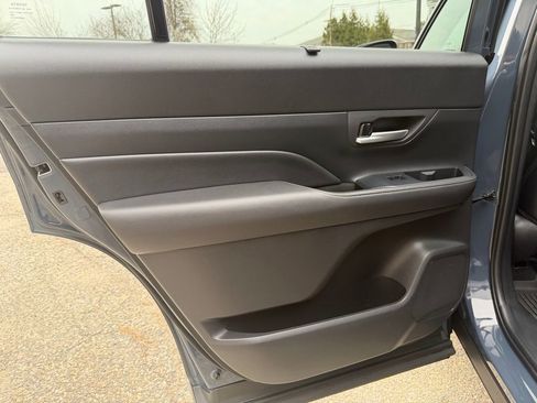 Used 2024 Toyota Grand Highlander AWD image 18