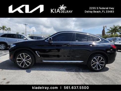 Used 2022 BMW X4 xDrive30i w/ Premium Package AWD/4WD image 5