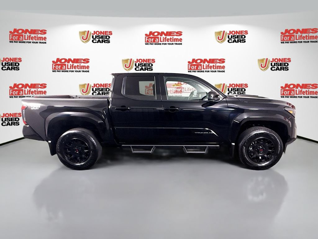Certified 2025 Toyota Tacoma TRD Sport AWD/4WD image 19