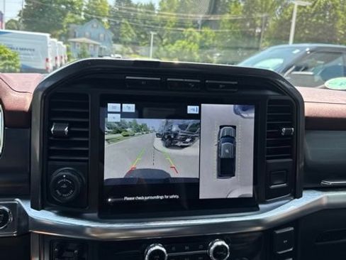 Used 2023 Ford F150 Lariat AWD/4WD image 28
