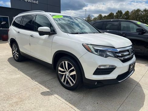 Used 2016 Honda Pilot Touring image 1
