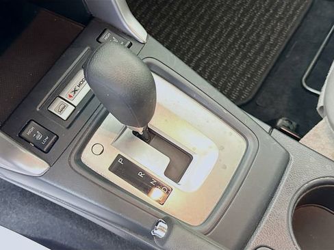 Used 2018 Subaru Forester 2.5i Premium w/ All-Weather Package AWD/4WD image 18