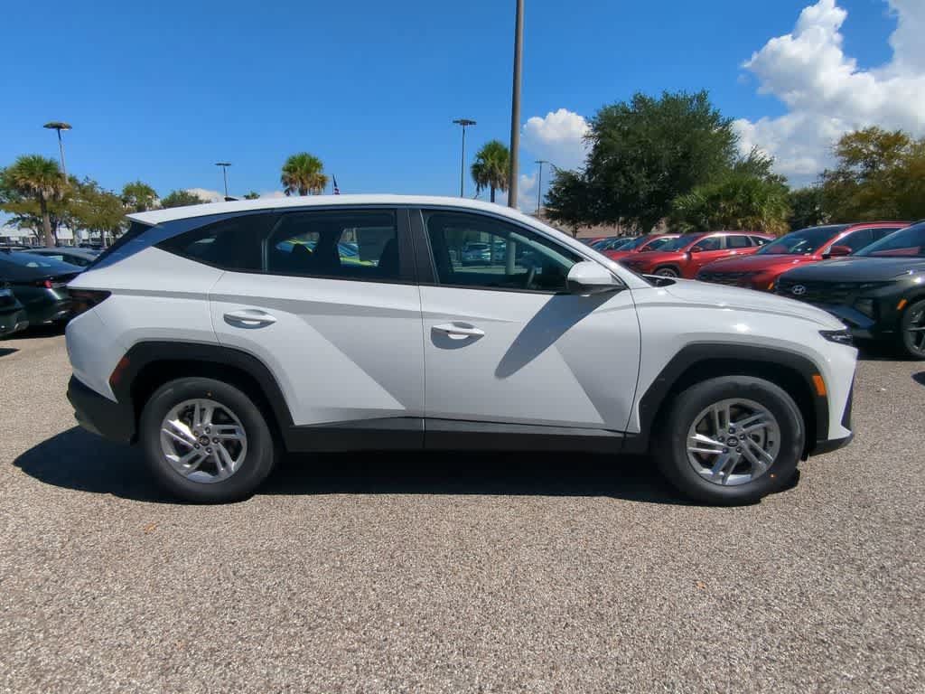 New 2026 Hyundai Tucson SE FWD image 8