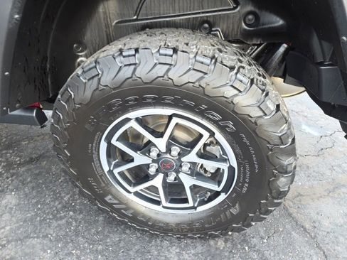 Used 2024 Jeep Wrangler Unlimited Rubicon image 53