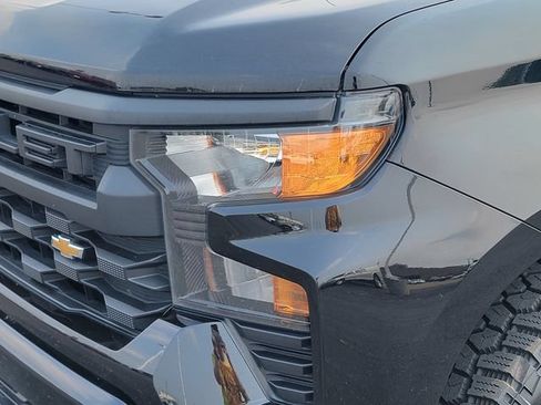 Certified 2023 Chevrolet Silverado 1500 Custom AWD/4WD image 10