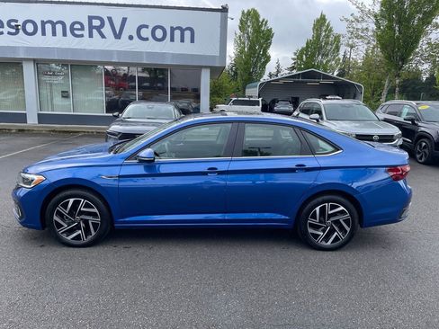 Certified 2023 Volkswagen Jetta SEL FWD image 10