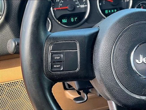 Used 2013 Jeep Wrangler Sahara image 18