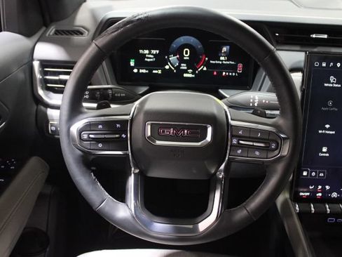 Used 2025 GMC Terrain Elevation AWD/4WD image 33