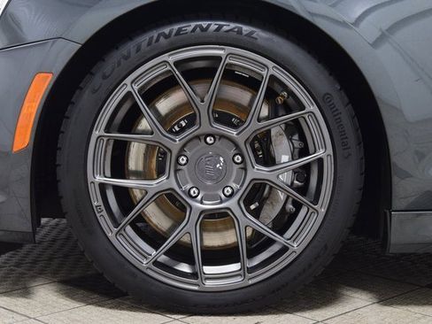 Used 2017 Cadillac ATS V w/ Luxury Package image 24