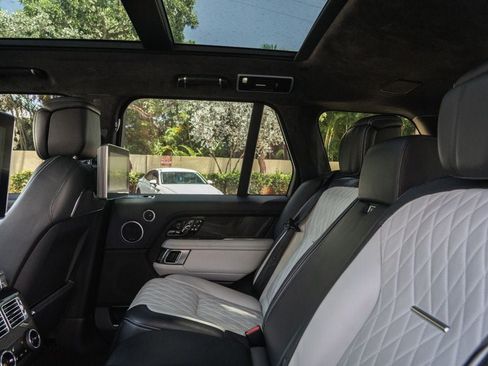 Used 2019 Land Rover Range Rover SV Autobiography Dynamic AWD/4WD image 21