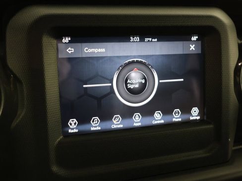 Used 2021 Jeep Wrangler Unlimited Sahara image 48