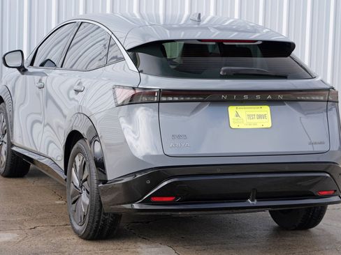 Used 2024 Nissan Ariya Engage image 48
