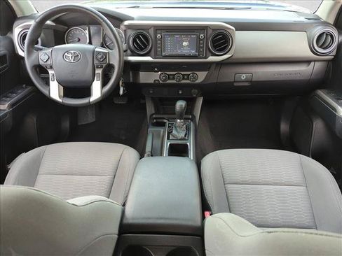 Used 2019 Toyota Tacoma SR5 RWD image 16