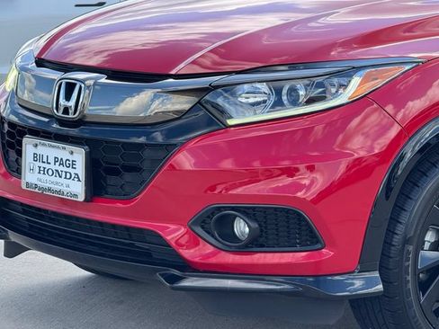 Certified 2022 Honda HR-V Sport image 3