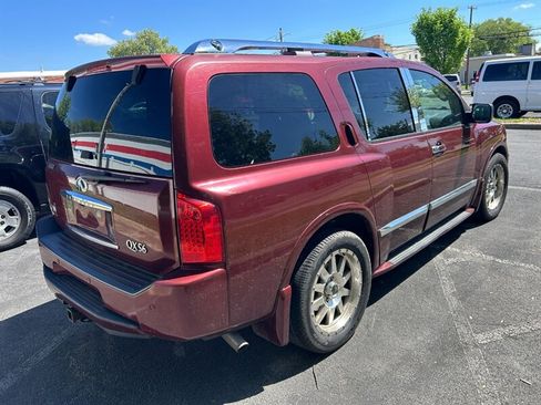 Used 2010 INFINITI QX56 4WD image 3