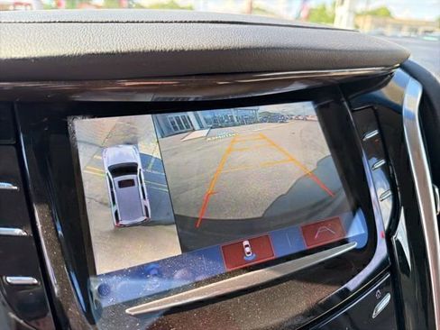Used 2020 Cadillac Escalade Luxury AWD/4WD image 26