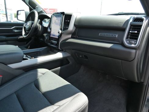 Used 2025 RAM 1500 Big Horn AWD/4WD image 14