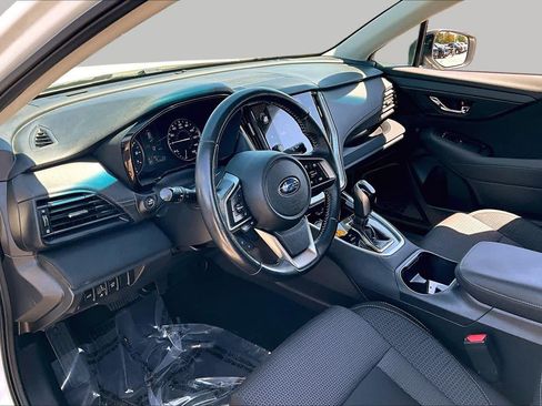 Used 2022 Subaru Outback Premium AWD/4WD image 17