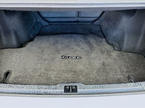 Used 2022 Lexus IS 350 F Sport w/ Navigation Package RWD image 18