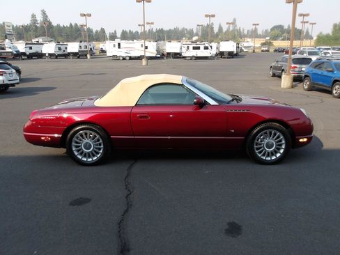 Used 2004 Ford Thunderbird RWD image 6