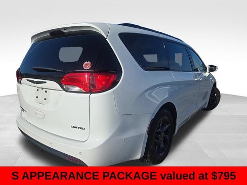 Used 2020 Chrysler Pacifica Limited w/ Advanced Safetytec Group FWD image 5