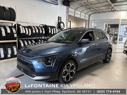 Certified 2023 Kia Niro SX Touring
