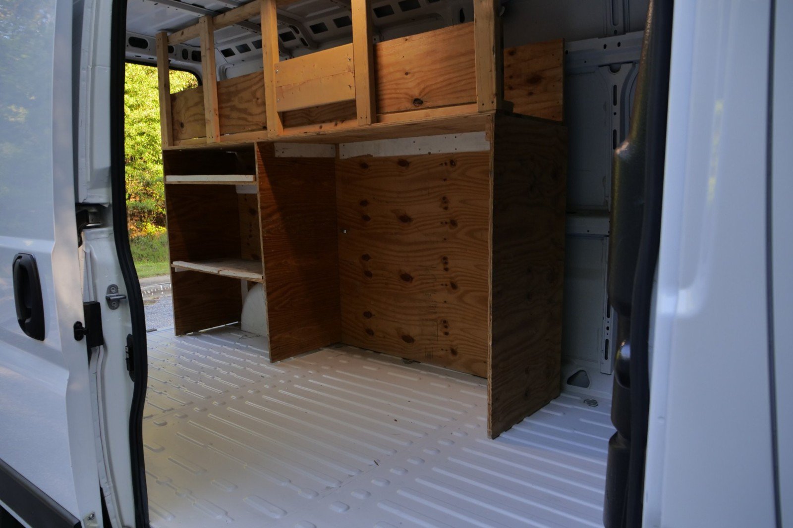 Used 2023 RAM ProMaster 2500 w/ Convenience Group FWD image 23