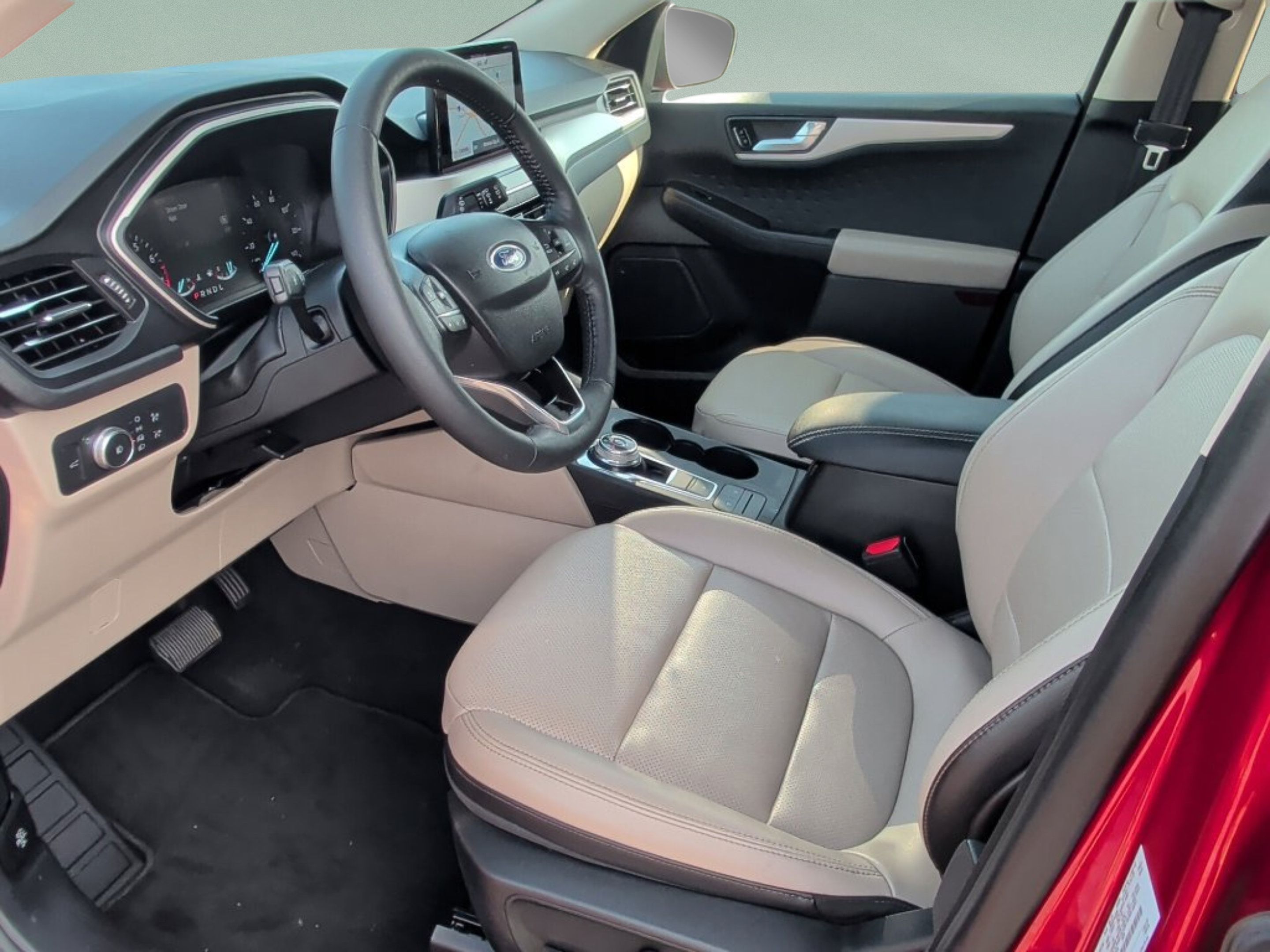 Used 2020 Ford Escape SEL FWD image 32